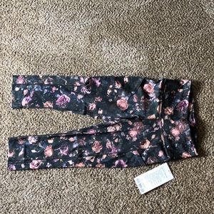 Lululemon Fast and Free Crop Legging
